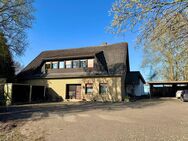 Vermietetes Zweifamilienhaus mit großzügigem Grundstück und Erweiterungsmöglichkeit - Bad Oeynhausen