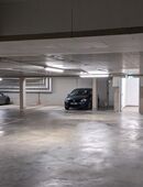 PKW-Stellplatz in gepflegter, ebenerdiger Tiefgarage in 54497