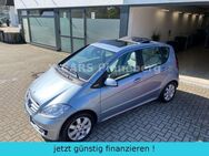 Mercedes-Benz A 170 Autotronic"Elegance*Klima*Panorama*Anhk* - Pinneberg