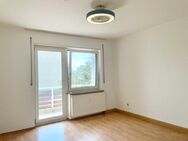 2,5 ZKB-Wohnung mit Loggia, mit Garage, kleinem Garten und Abstellraum in Haunstetten-Süd zu kaufen - Augsburg