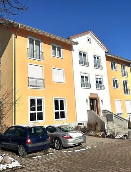 Seniorengerechte 2-Zimmer-Wohnung im zentralen Ortskern - Tuningen