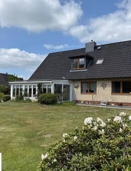 Gepflegtes Einfamilienhaus mit Einliegerwohnung (wird frei übergeben) und herrlichem Garten in Kröppelshagen - Kröppelshagen-Fahrendorf