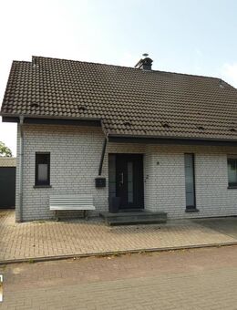 Top modernes Einfamilienhaus mit großem Garten auf 552 m² Eigentumsgrundstück in Bad Laer - Bad Laer