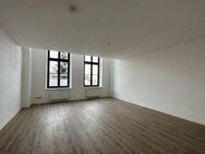 1 Raum Wohnung mit traumhaft schönem Ausblick an der Landeskrone! - Görlitz