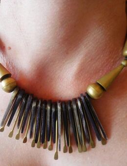 Außergewöhnlicher Halsschmuck: Afrikanische look - Sigmaringen