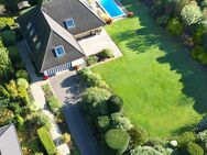 Exklusives Traumdomizil mit Privatpool in malerischer Lage von Bendestorf - Bendestorf