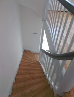 Schön renoviertes RMH mit Garten in Regensburg - Regensburg