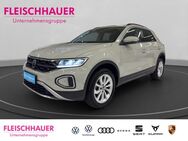 VW T-Roc, 1.5 TSI Life 17 VC, Jahr 2023 - Bonn