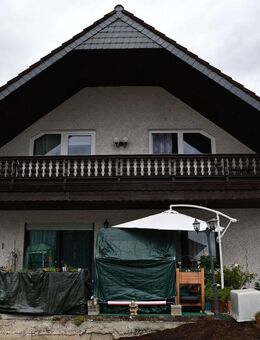 :: Geräumiges Einfamilienhaus mit Garten und Garage sucht sympathische Familie (H 546) :: - Lampertheim