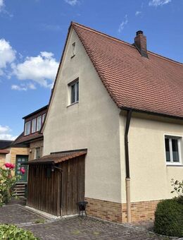 Ein Grundstück - Zwei Häuser - Bamberg
