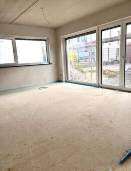 ERSTBEZUG - offen geschnittene Erdgeschosswohnung mit Terrasse! - Passau