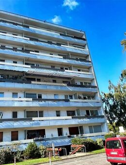 Achtung ! Preiswerte Zwei-Zimmer-Wohnung mit Balkon - Duisburg