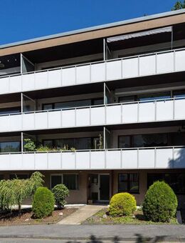 Ideal für junge Familie: Schöne 3-Zimmer- Wohnung mit Südbalkon, Weitblick und zwei Bädern - Ennepetal (Stadt der Kluterhöhle)