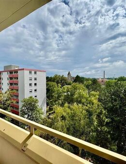 Wohnungspaket mit Potenzial: Zwei 1-Zimmerwohnungen nebeneinander - Nürnberg