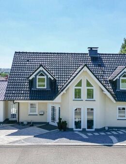 Großzügiges u. energiefreundliches Einfamilienhaus in ruhiger Lage von Ense-Bremen - Ense