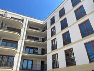 Top geschnittene Wohnung mit 4 Zimmern, 2 Balkone und Loggia - Köln