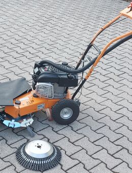 AS 30 Weedhex Unkrautbürste Wildkrautbürste mieten leihen Pflasterreiniger - Fridolfing