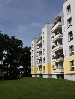 ++ Familienwohnung mit Balkon ++ - Stralsund