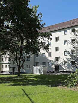 3-Zimmer-Wohnung in schöner Gegend // 3.OG links - Wolfsburg