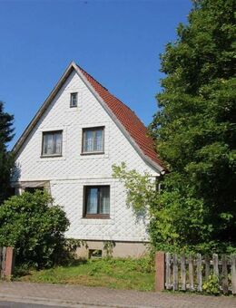 Dornröschenschloss mit Potential - Freistehendes Haus in Zella-Mehlis wartet auf seinen Neubeginn - Zella-Mehlis