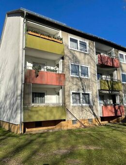 Modernisiert! Gemütliche 2-Zimmerwohnung mit Balkon in zentraler Lage - Langenhagen
