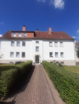 +++GEPFLEGTE 3-ZIMMER-WHG+++WOHNKÜCHE+++EBK+++MÖBLIERT+++KELLER+++GARAGE++RUHIGE-LAGE+++ - Krayenberggemeinde