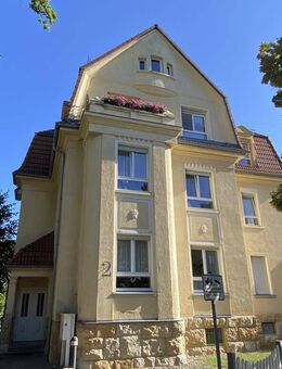 Über den Dächern von Riesa: Einzigartige Dachgeschosswohnung in Stadtvilla - Riesa