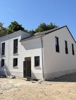 Neubau von 12 DHH in Neudorf-Süd, KfW 40+ z.T. mit QNG - Duisburg