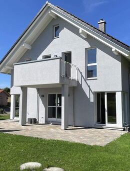 AKTUELL FREIGEWORDEN: NEUWERTIGES MARKEN-FACHWERK-HAUS - Osterzell