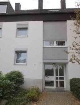 Familien aufgepasst: teilrenovierte 3-Zimmer-Wohnung (WBS) - Essen