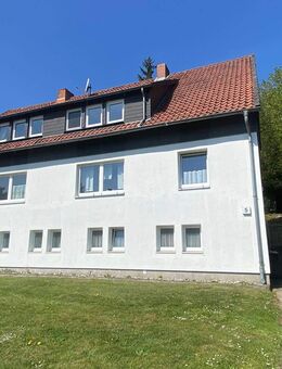 NETTE NACHMIETER GESUCHT - Raumwunder im Dachgeschoss (1OG) in Wolfshagen - Langelsheim