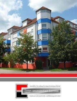 Frisch renovierte 3-Zimmer-Wohnung ( 92 m² ) im 1.OG! (ohne Balkon) - Fürth