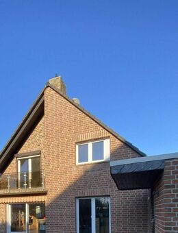 Teilsaniertes freistehendes Ein-Zweifamilienhaus zentral, ruhig und seenah in Lobberich - Nettetal