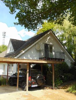 Großes Wohnhaus mit 2 Wohnbereichen in Rastede - Rastede