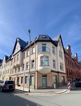 Charmantes Mehrfamilienhaus Vermietet mit Gewerbeeinheit und Hintergebäude - Falkenstein (Vogtland)