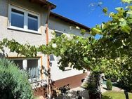 GEPFLEGT, RUHIGE LAGE UND VIEL PLATZ - Ahorn (Bayern)