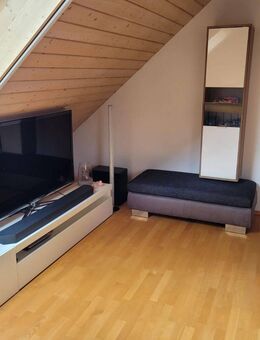 Wohnen mit Flair: Schöne 3,5-Zimmer-Maisonette im Herzen von Ehningen - Ehningen