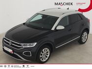 VW T-Roc, 2.0 TDI Style, Jahr 2023 - Wackersdorf