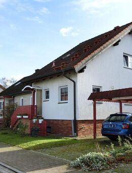 Charmante Doppelhaushälfte im Landhausstil - perfekt für Ihre mittelfristige Lebensplanung! - Zell (Aichelberg)