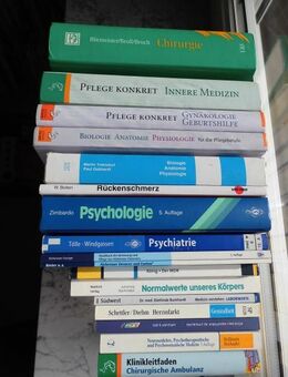 Medizin Pflege Anatomie Psychologie Demenz MDK Chirurgie Gynäkologie Psychiatrie einschließlich Psychotherapie Infektiologie Neurosenlehre usw. 17 Bücher zus. 29,- - Flensburg