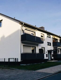 PROVISIONSFREI: MFH mit 8 WE, 11 Garagen & genehmigtem Dachgeschossausbau! - Dissen (Teutoburger Wald)