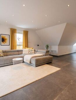 Hochwertiges Wohnen über den Dächern von Hallstadt - 178 m² Wohnkomfort auf einer Ebene - Hallstadt