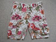 O'Bleu Surfwear California Bermuda Cargo Shorts Flowers Hawaii M-L - Niddatal