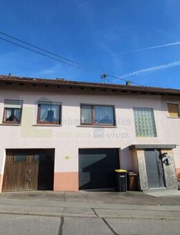 Provisionsfrei! Wohnung im Zweifamilienhaus, Erd- und Obergeschoss in Frittlingen - Frittlingen