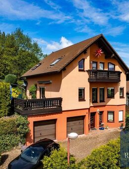 Einfamilienhaus mit WOW-Faktor in Thum zu verkaufen + Fußbodenheizung + Garagen + Kamin + Kochinsel - Thum
