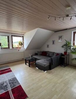5-ZKB-DG-Whg. mit Garage und Garten in Zillenberg - Ried