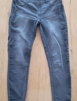 Damen Jeans Schwarz/Grau Gr. M von DENIM 1982. GUTER ZUSTAND. - Völklingen Zentrum