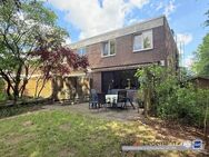 Familienreihenendhaus mit 4 Zimmern, mit Vollkeller, Garage auf Eigenland - Lübeck
