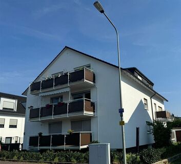 ***sehr gut vermietetes Mehrfamilienhaus mit 6 Wohneinheiten***