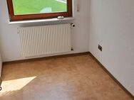 Vermiete 86 m2 große Wohnung in Bad Berleburg-Wunderthausen - Bad Berleburg